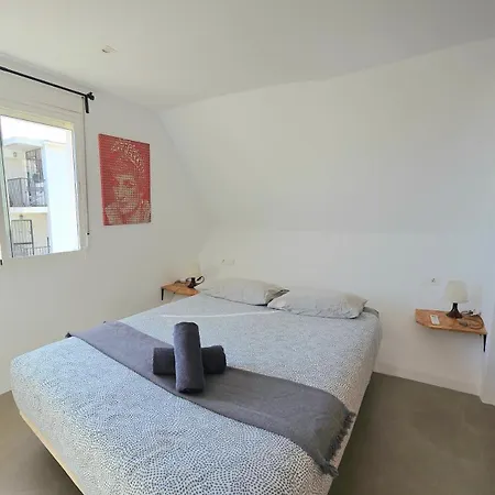 Hexagon By Namaste Elite