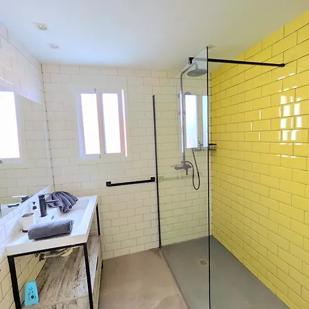 Апартаменти Hexagon By Namaste Elite Торремолінос