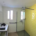 Hexagon By Namaste Elite טורמולינוס