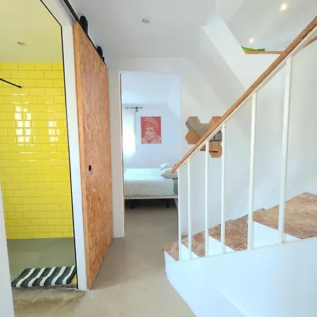 Hexagon By Namaste Elite