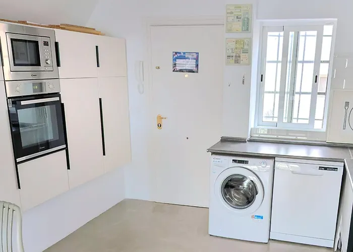 Hexagon By Namaste Elite 托雷莫利诺斯