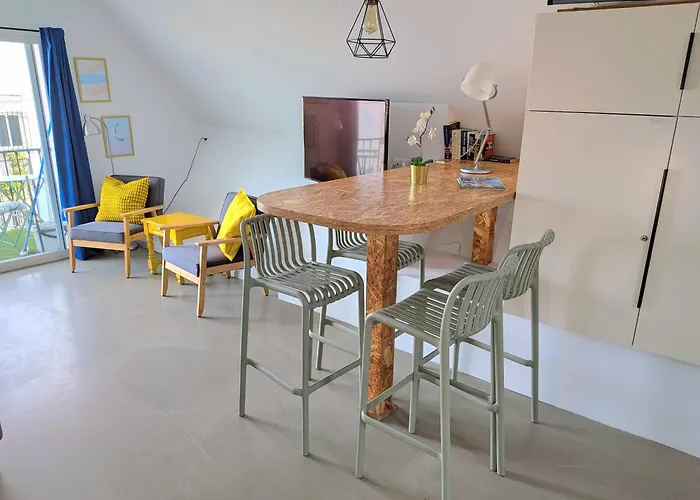 Hexagon By Namaste Elite Apartamento