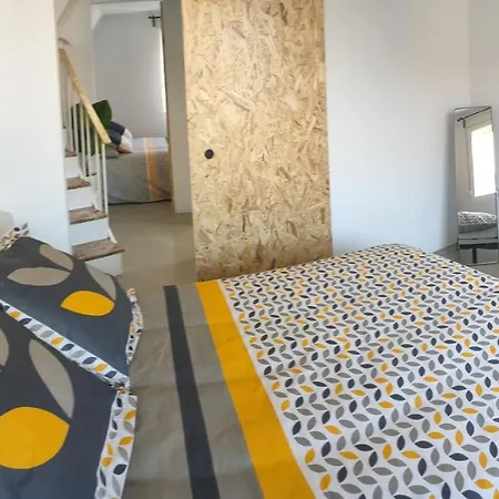 Apartment Hexagon By Namaste Elite *
