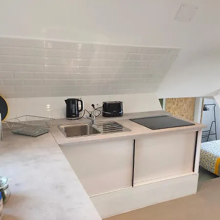 Apartment Hexagon By Namaste Elite